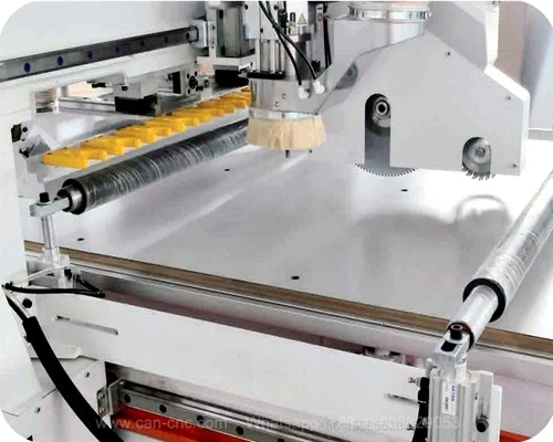 Cnc Wood Board Cutting Machine with Saw Blade (4)